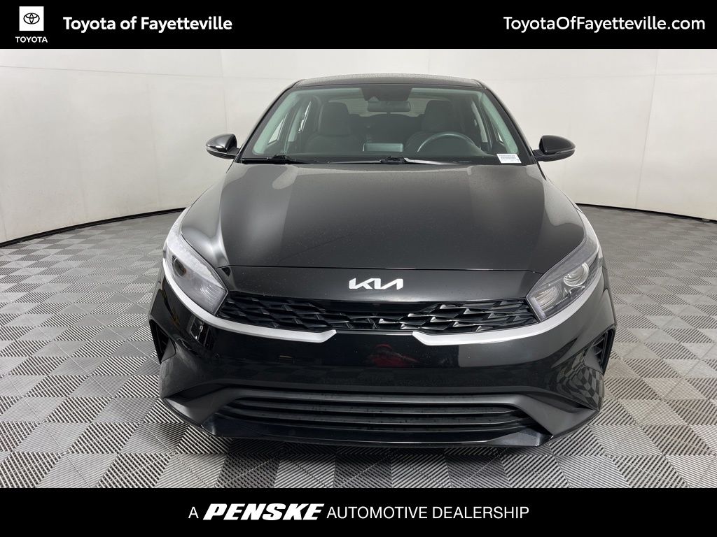 Thumbnail: 2023 Kia Forte - 14