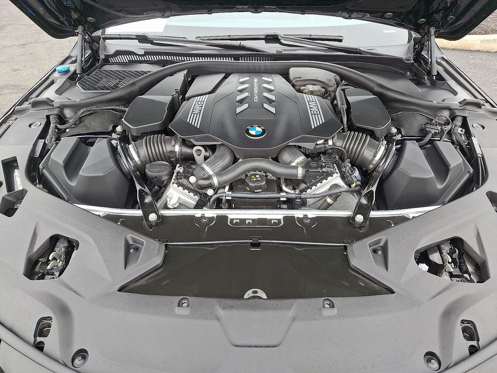 Thumbnail: 2023 BMW 8 Series - 29