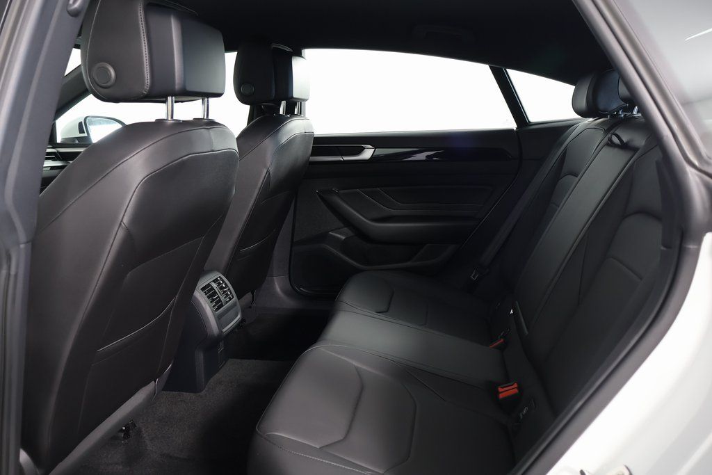 Thumbnail: 2023 Volkswagen Arteon - 9