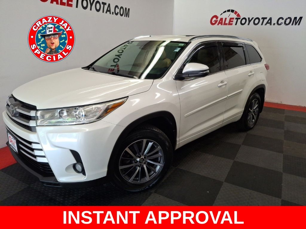 White (Blizzard Pearl) 2018 Toyota Highlander SUV / Crossover All-Wheel Drive 8-Speed Automatic