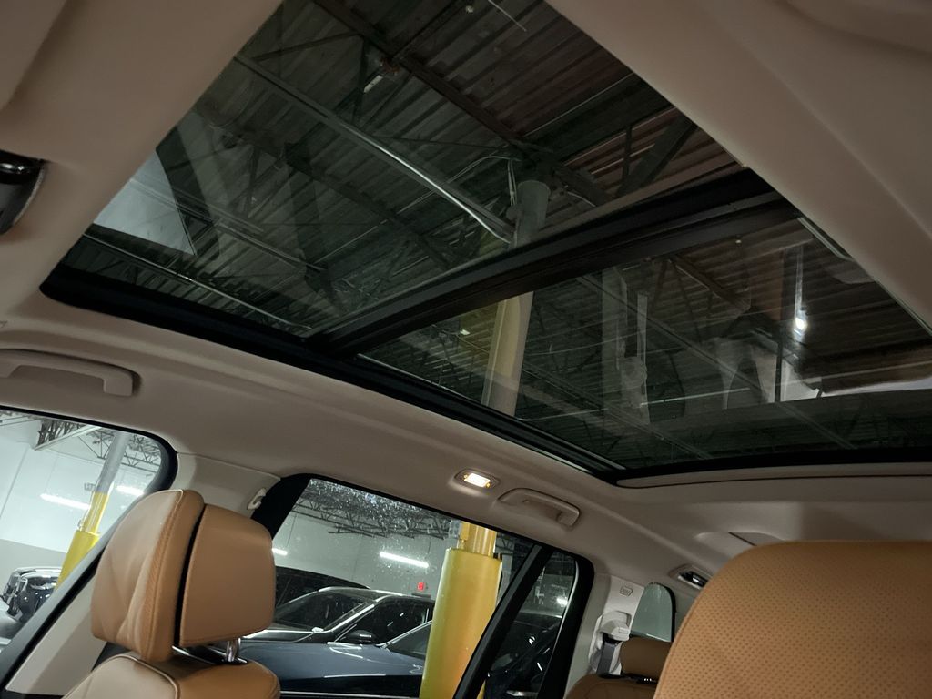 Thumbnail: 2026 BMW X7 - 22