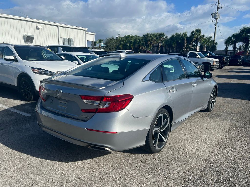 2018 Honda Accord Sport 3