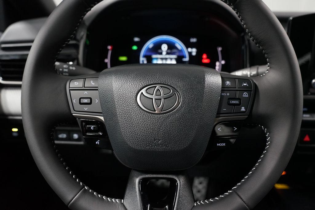 Thumbnail: 2026 Toyota Camry - 12