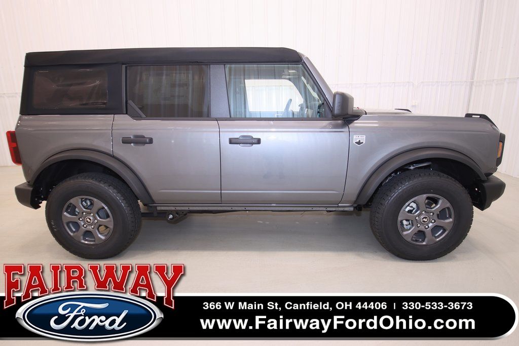 Carbonized Gray Metallic 2025 Ford Bronco Big Bend 4-Door 4WD SUV / Crossover Four-Wheel Drive Automatic
