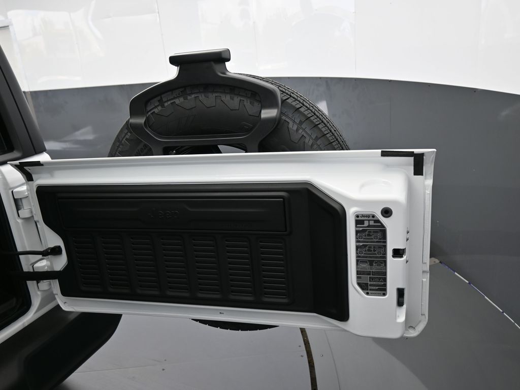 New 2026 Bright White Clearcoat Jeep Sport image 32