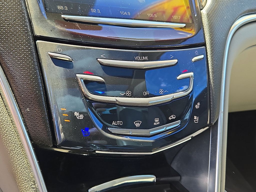 2013 Cadillac XTS