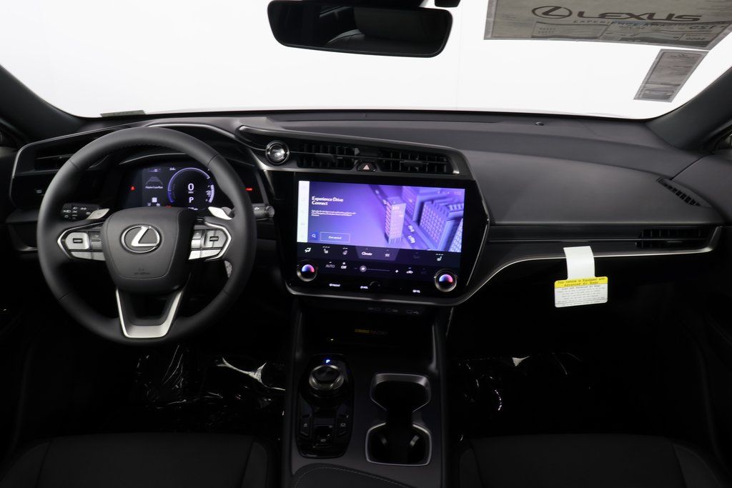 2025 Lexus RZ  4