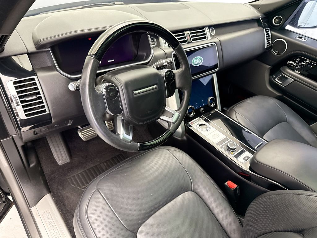 Thumbnail: 2022 Land Rover Range Rover - 9