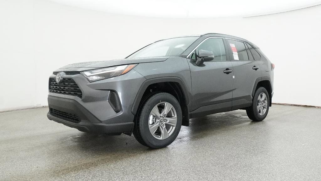 2025 Toyota RAV4 XLE 4