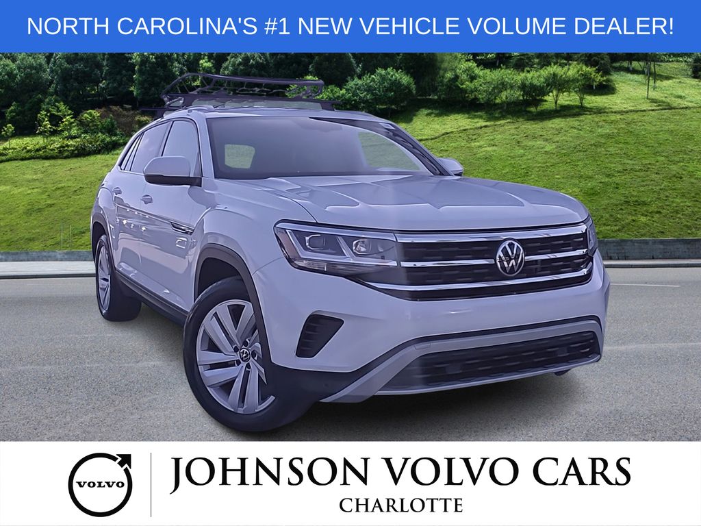 Pure White 2021 Volkswagen Atlas Cross Sport SUV / Crossover Front-Wheel Drive 8-Speed Automatic