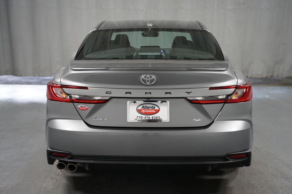 2025 Toyota Camry SE 7