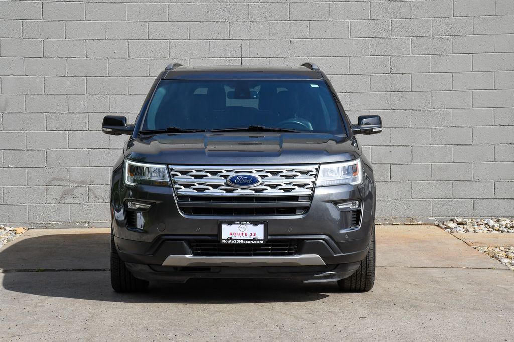 View vehicle photo 2