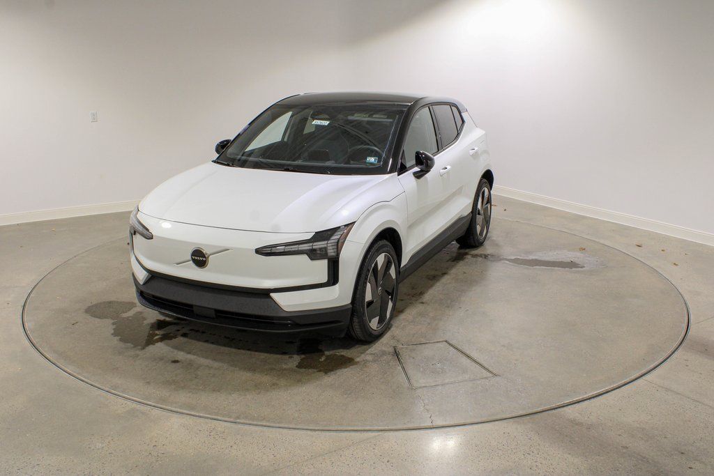 2026 Volvo EX30 Twin Motor Performance Plus