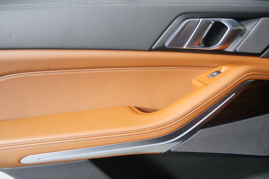 Thumbnail: 2026 BMW X5 - 14