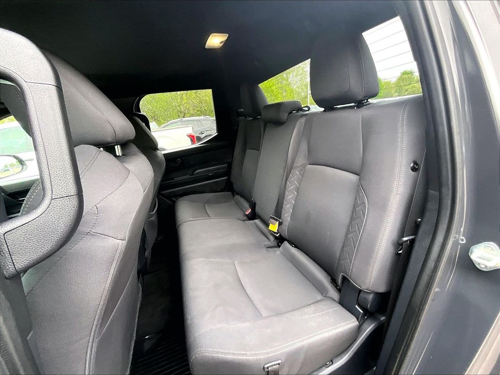 2024 Toyota Tacoma — photo 15