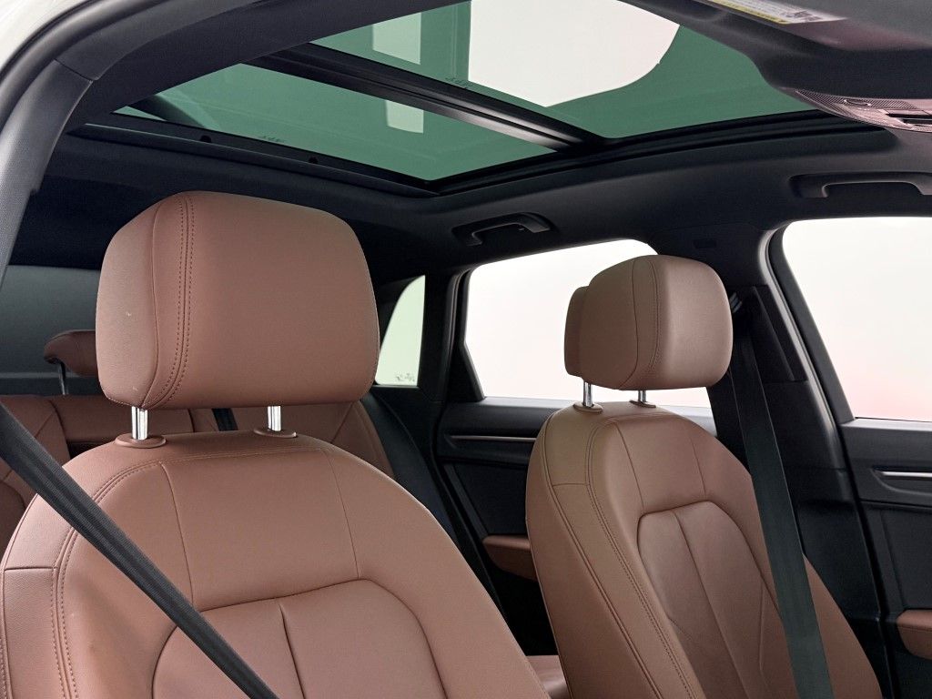 Thumbnail: 2022 Audi Q3 - 22