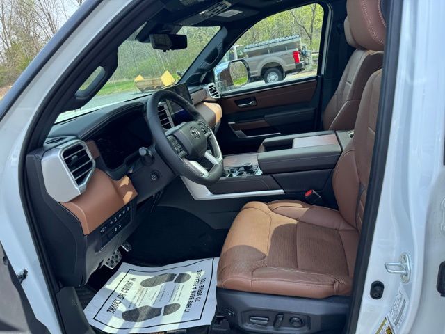 2025 Toyota Tundra 1794 Edition - Photo 8