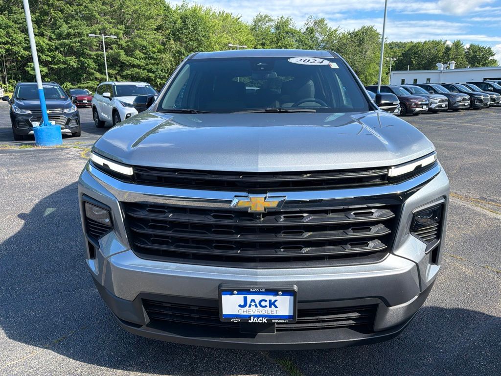 View vehicle photo 2