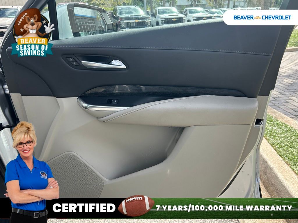 Used 2022 Cadillac XT4 SUV