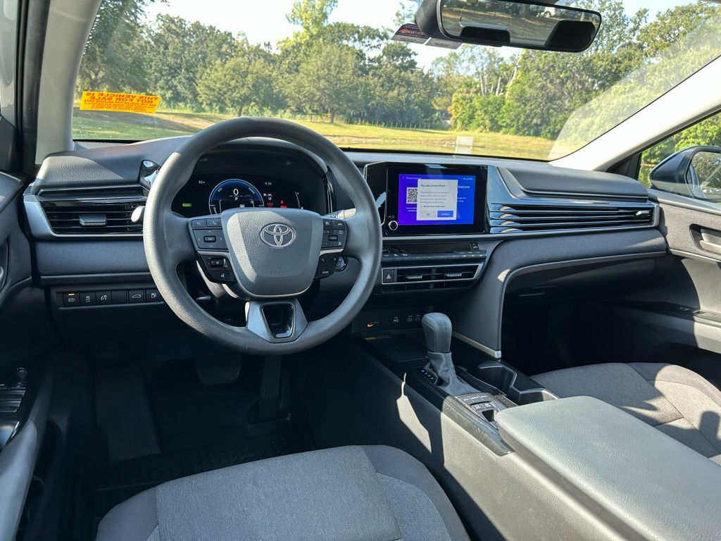 Thumbnail: 2025 Toyota Camry - 12