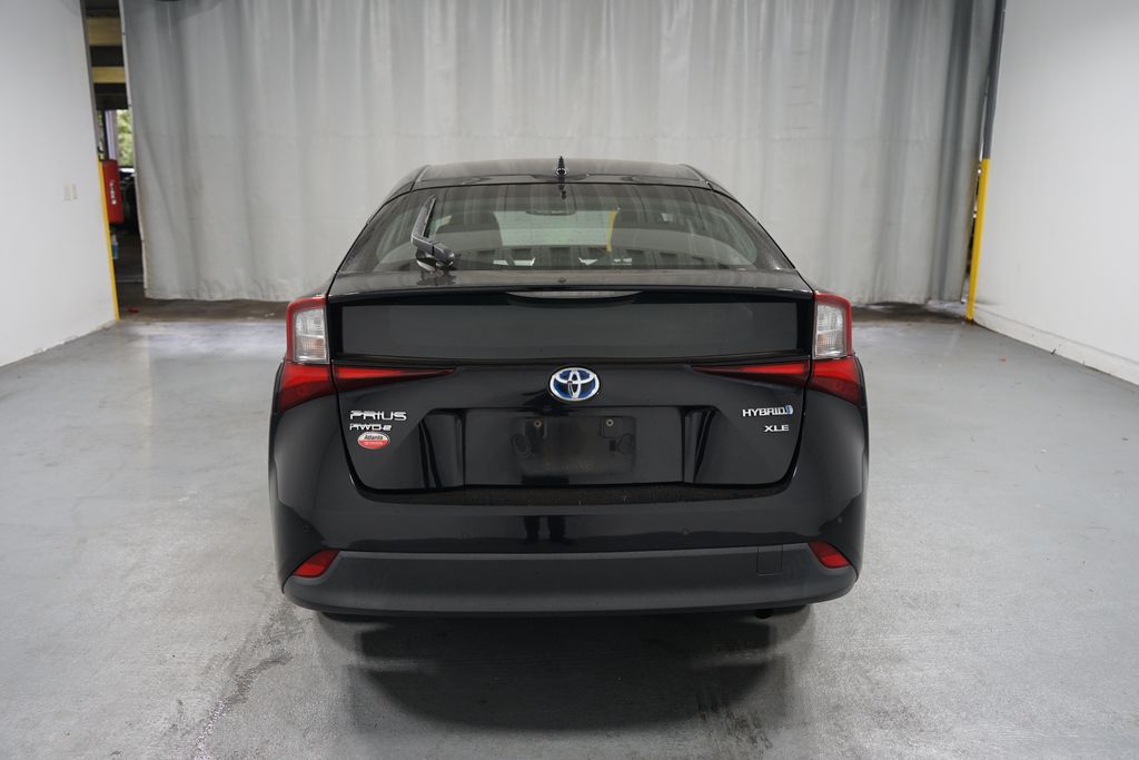 2019 Toyota Prius XLE 4