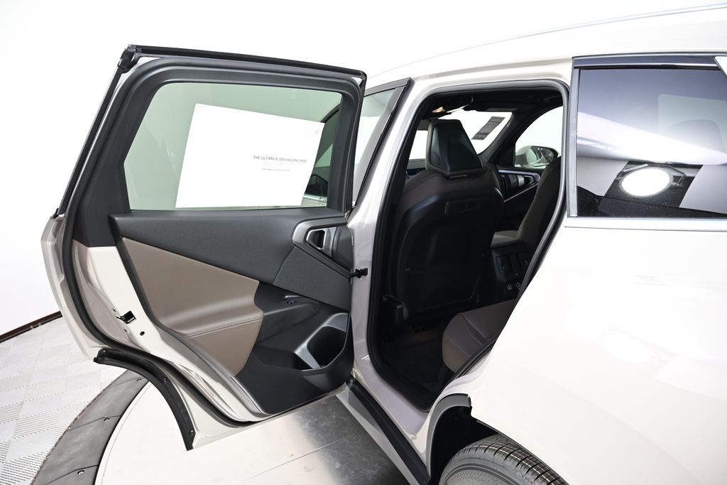 Thumbnail: 2026 BMW X3 - 23