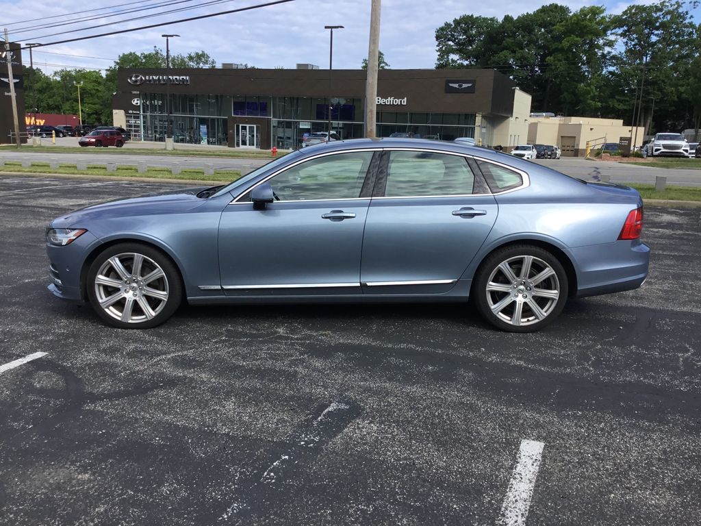 Thumbnail: 2017 Volvo S90 - 2