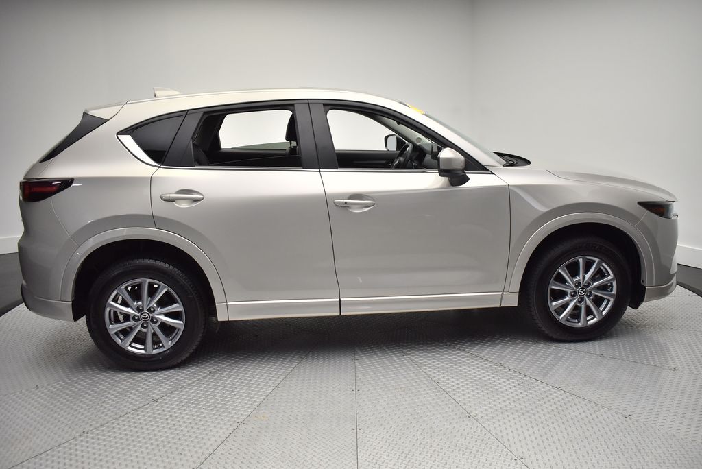 Thumbnail: 2025 Mazda CX-5 - 4