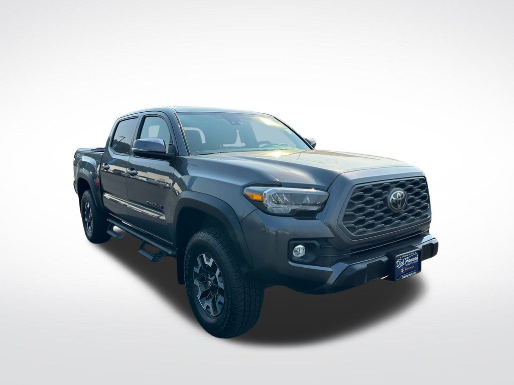 Used 2022 Toyota Tacoma TRD Off Road with VIN 3TMCZ5AN3NM482543 for sale in Gladstone, OR