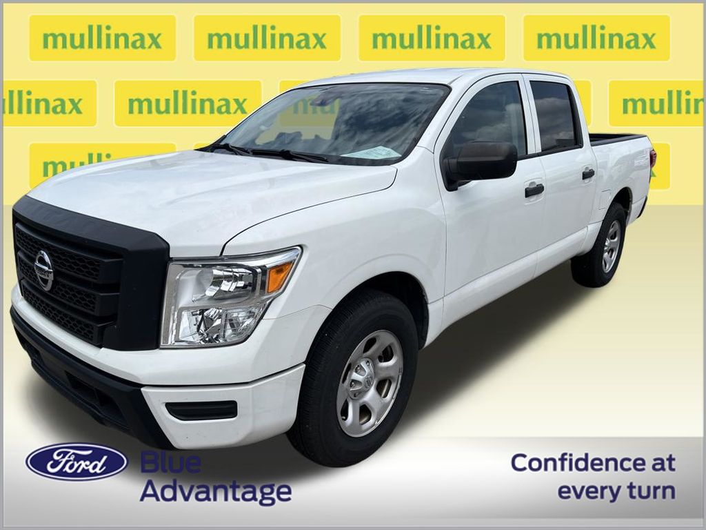 Certified Used 2022 White Nissan S image 2