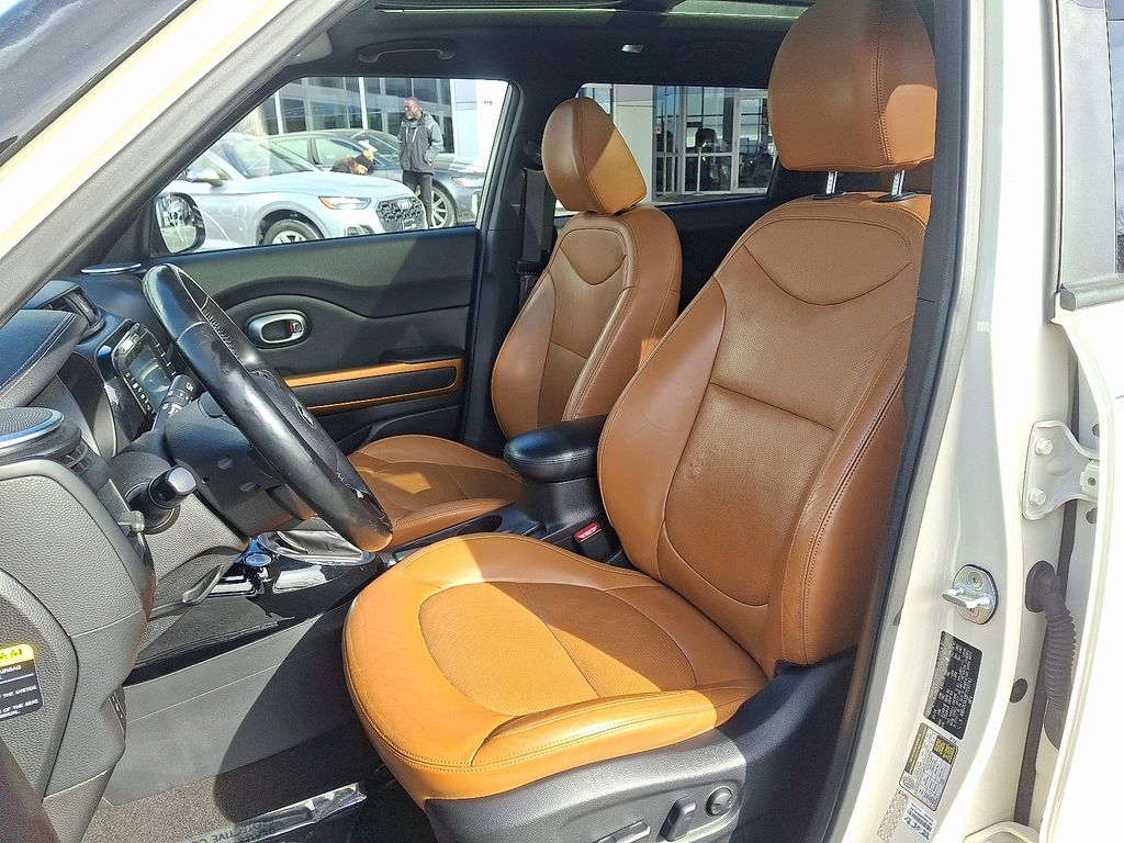 Thumbnail: 2015 Kia Soul - 13