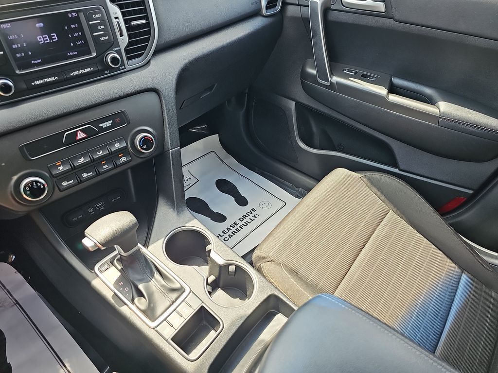 Used 2018 Brown Kia LX image 21
