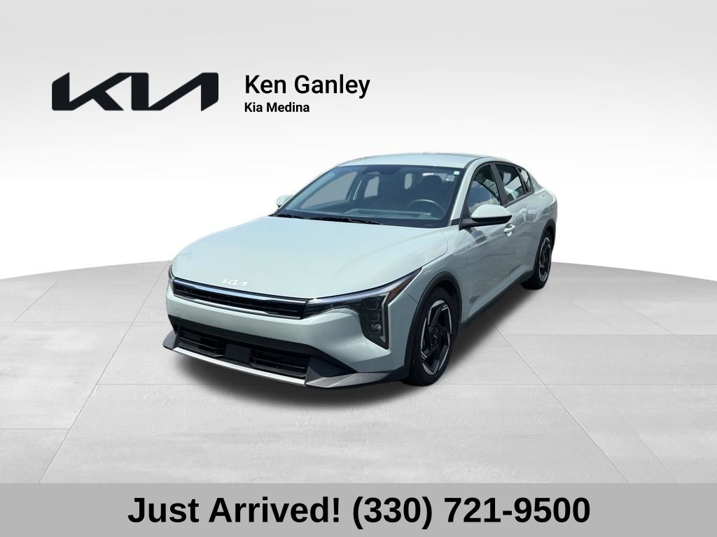 Morning Haze 2025 Kia K4 Sedan Front-Wheel Drive Continuously Variable Transmission