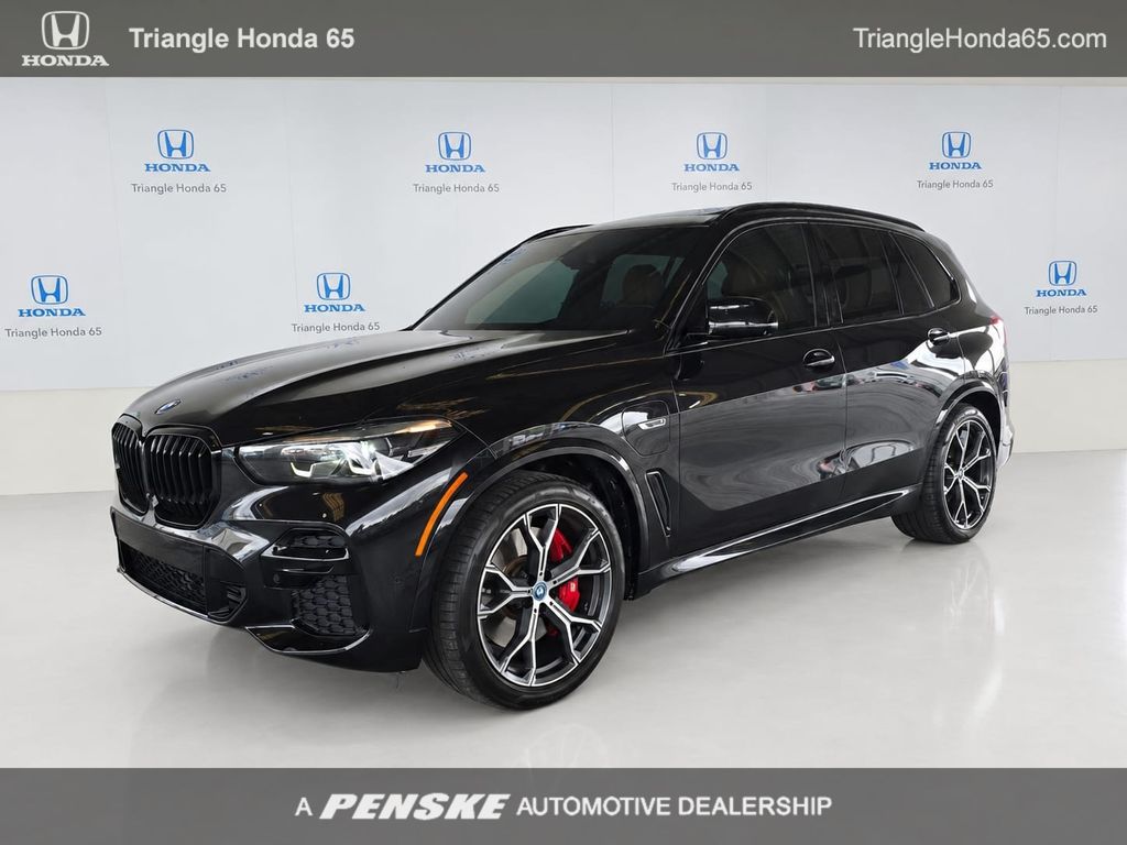 Thumbnail: 2023 BMW X5 - 1