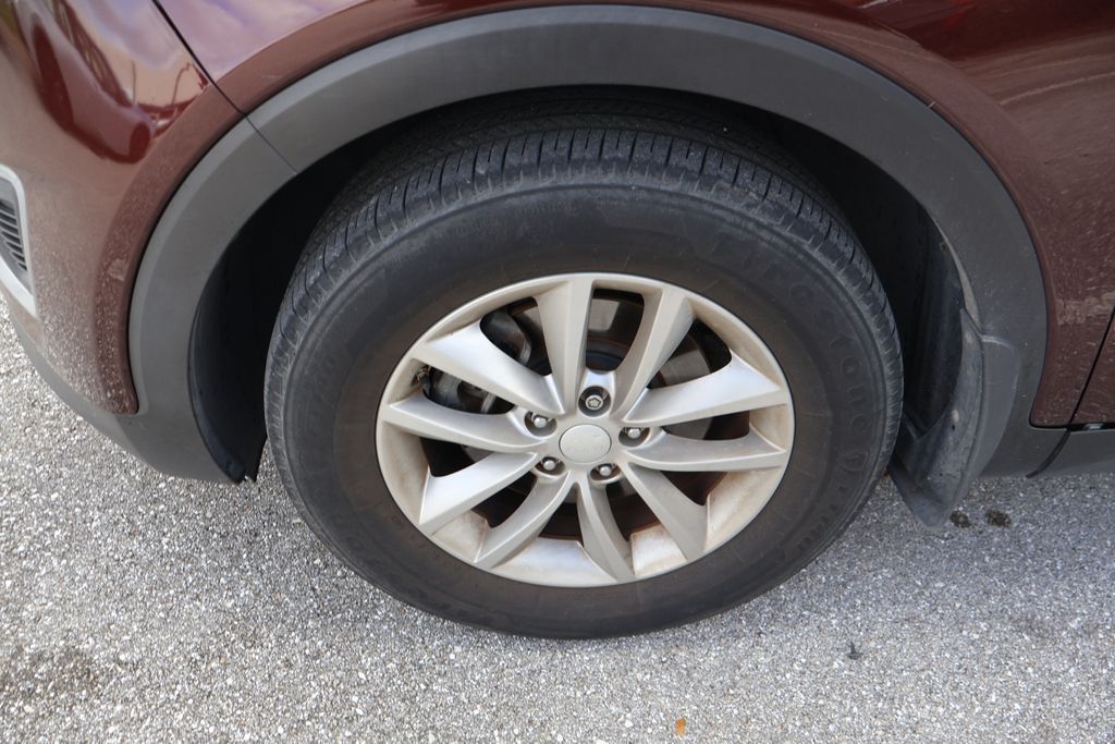 Thumbnail: 2018 Kia Sorento - 4