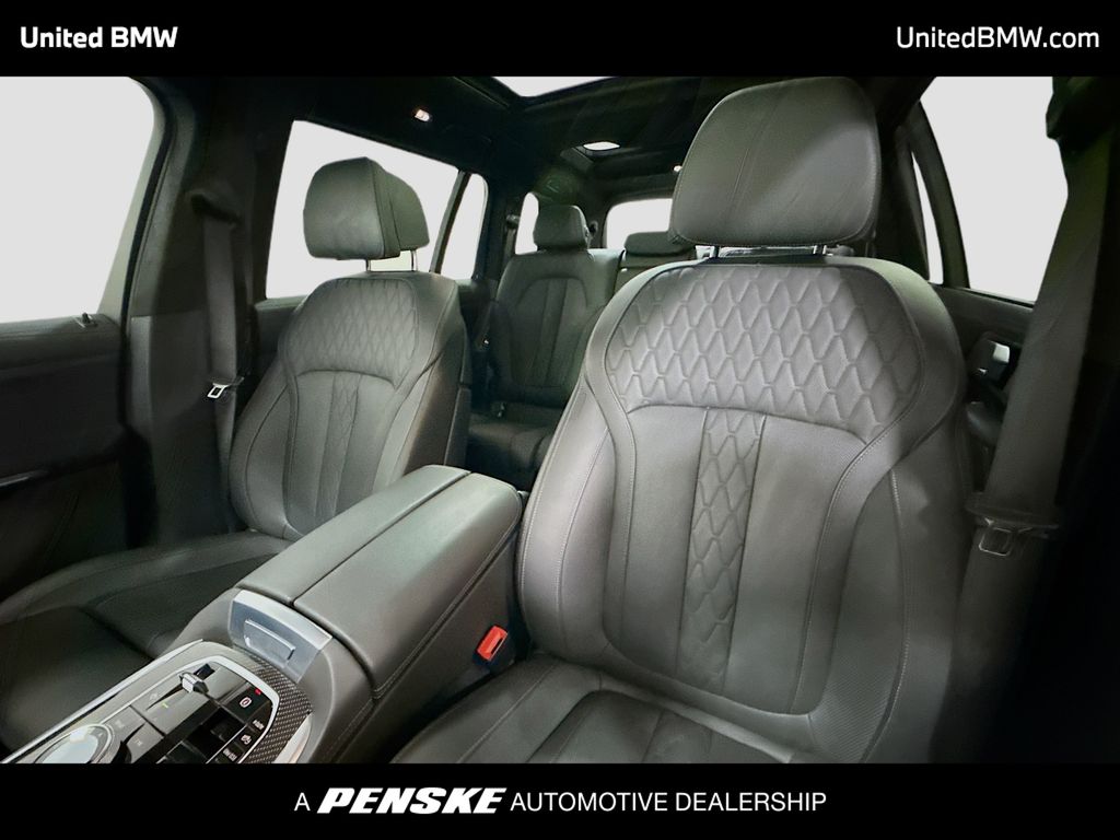 Thumbnail: 2025 BMW X7 - 5