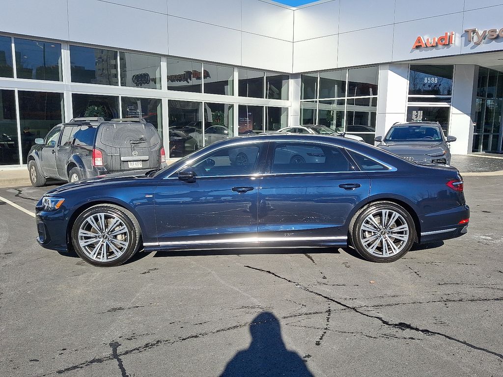 Thumbnail: 2022 Audi A8 - 7