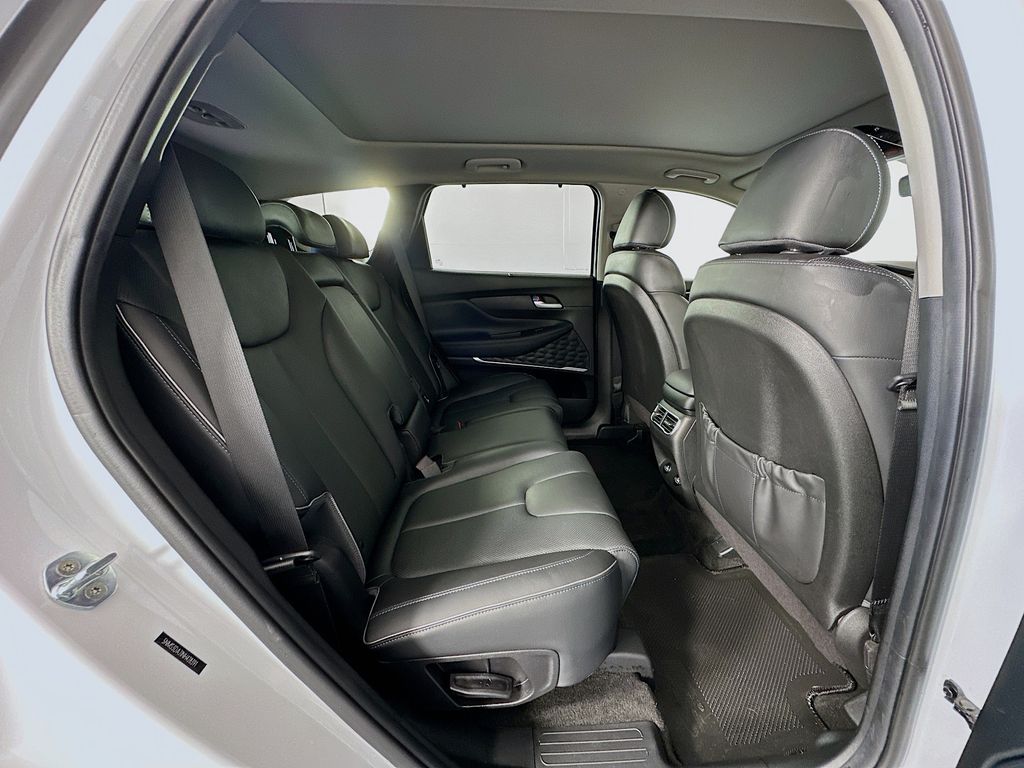 2022 Hyundai Santa Fe SEL 29