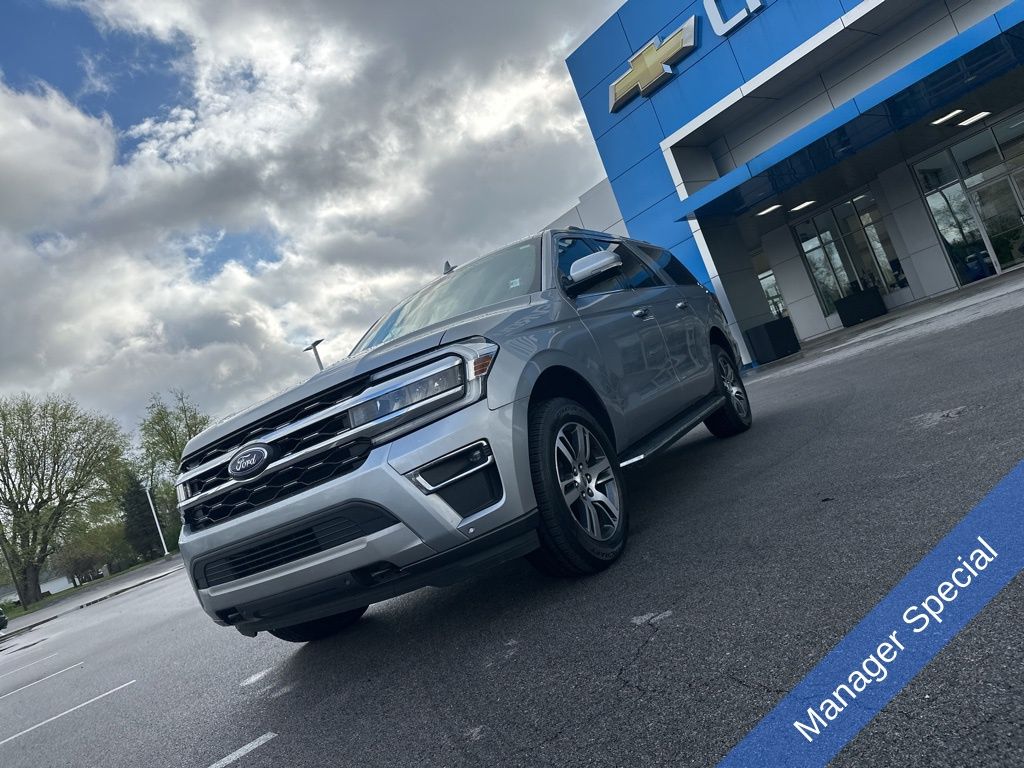2022 Ford Expedition Max Limited photo