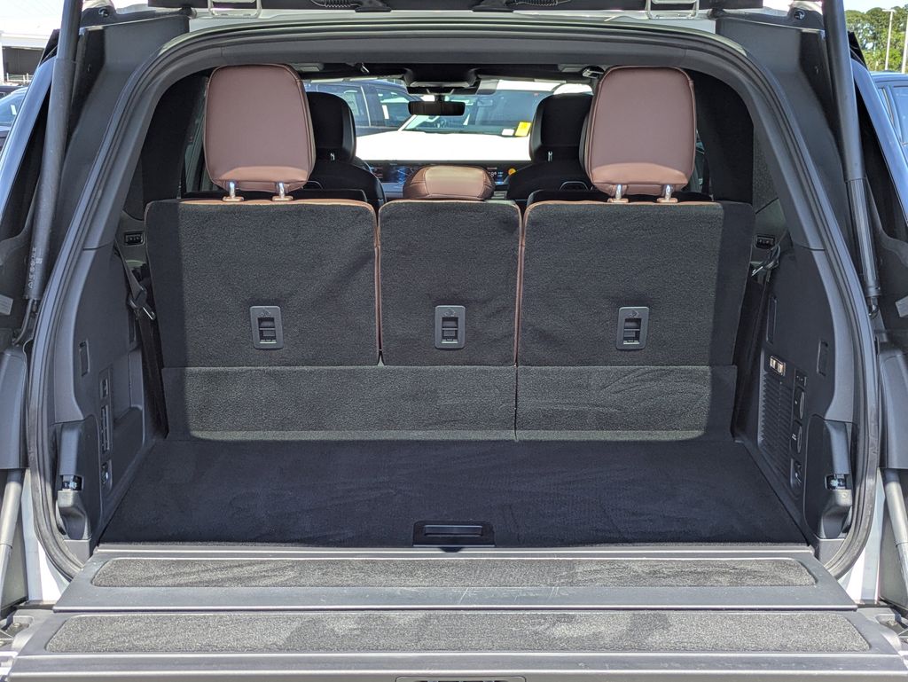2025 Lincoln Navigator Reserve
