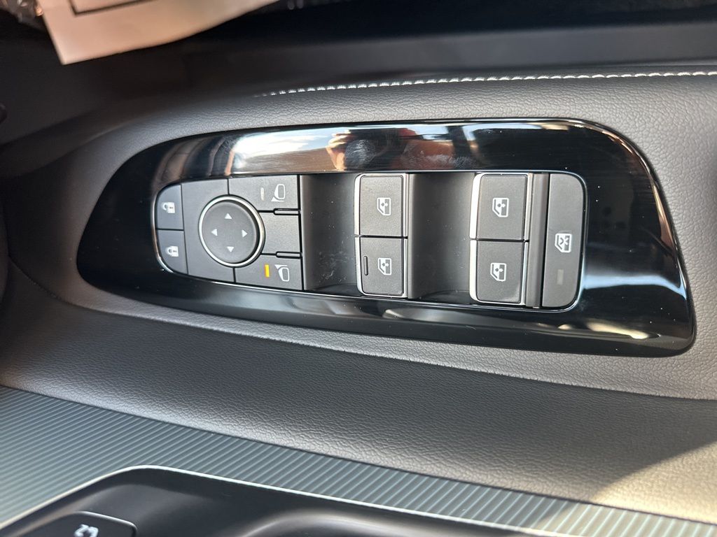 2025 Champagne Silver Metallic Nissan Murano SL AWD SUV