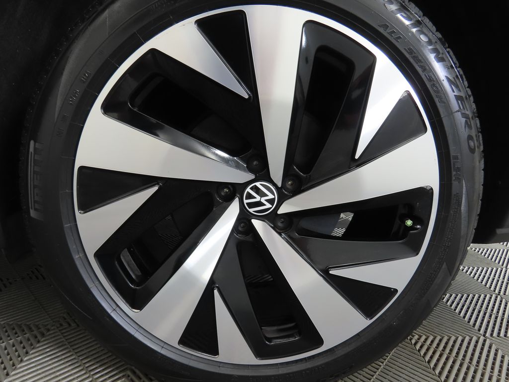 Thumbnail: 2022 Volkswagen ID.4 - 31