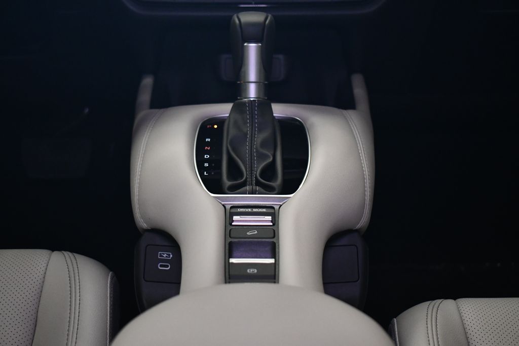 Thumbnail: 2026 Honda HR-V - 13