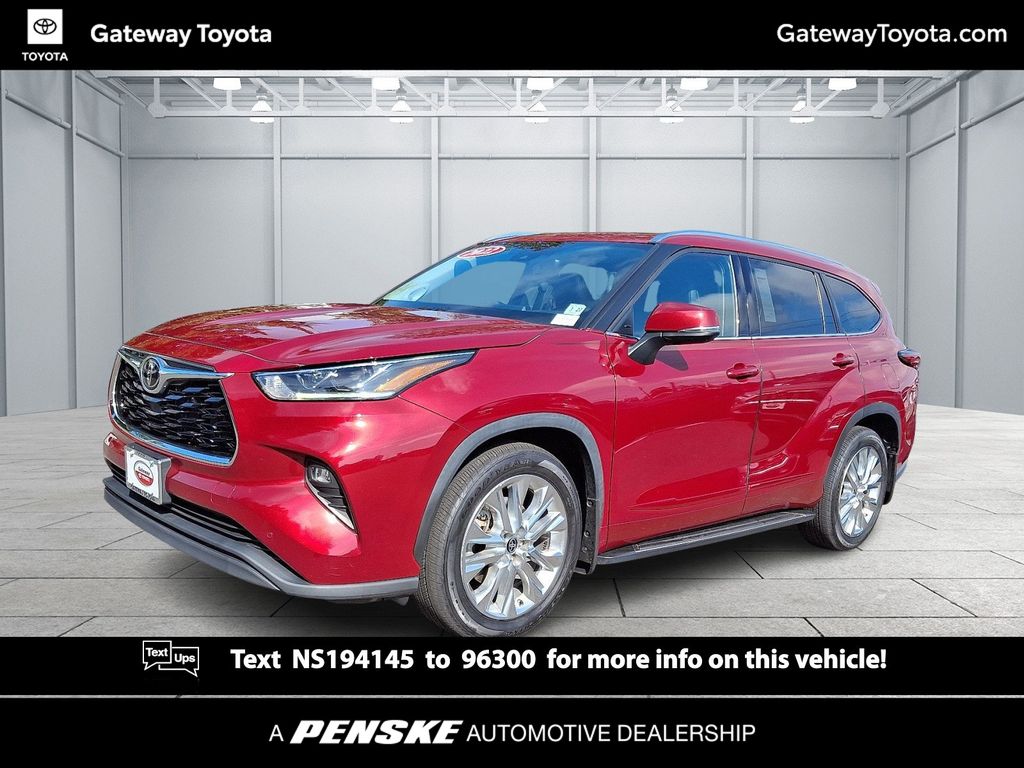 Thumbnail: 2022 Toyota Highlander - 1