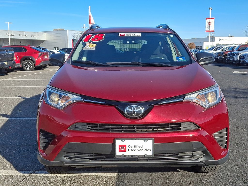 Thumbnail: 2018 Toyota RAV4 - 2