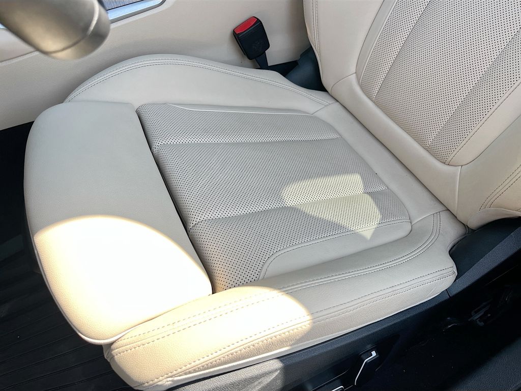 Used 2025 Black BMW eDrive40 image 20