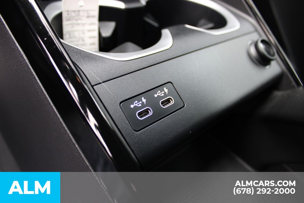 Used 2023 White BMW xDrive28i image 33