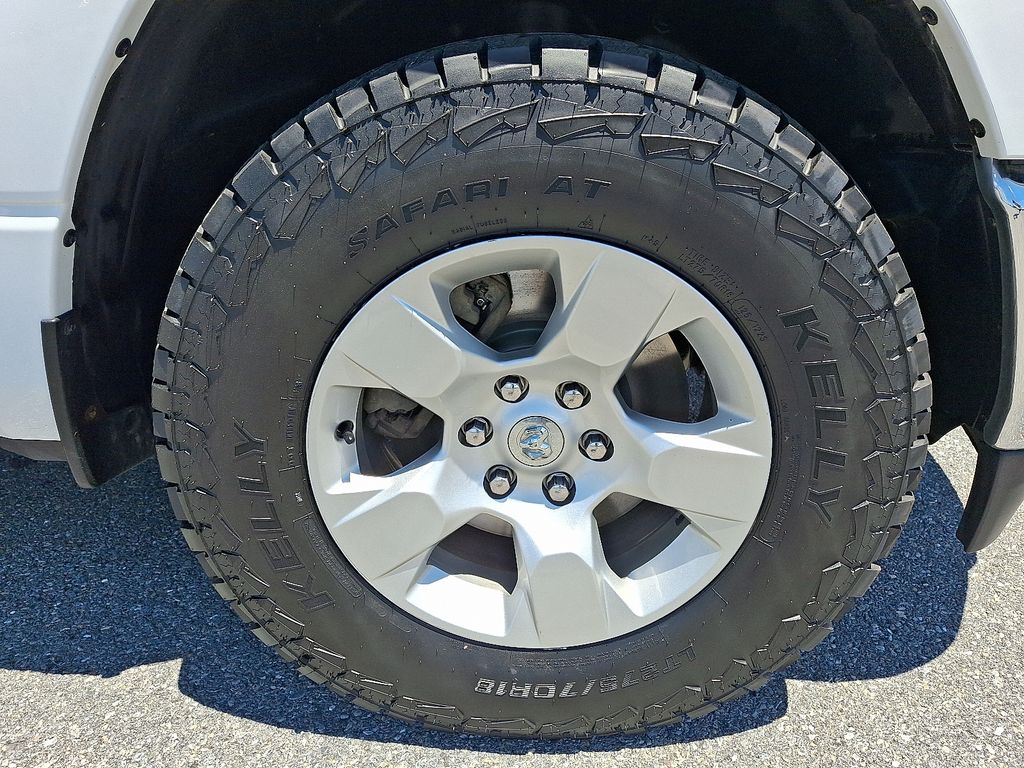 2023 Ram 1500 — photo 9