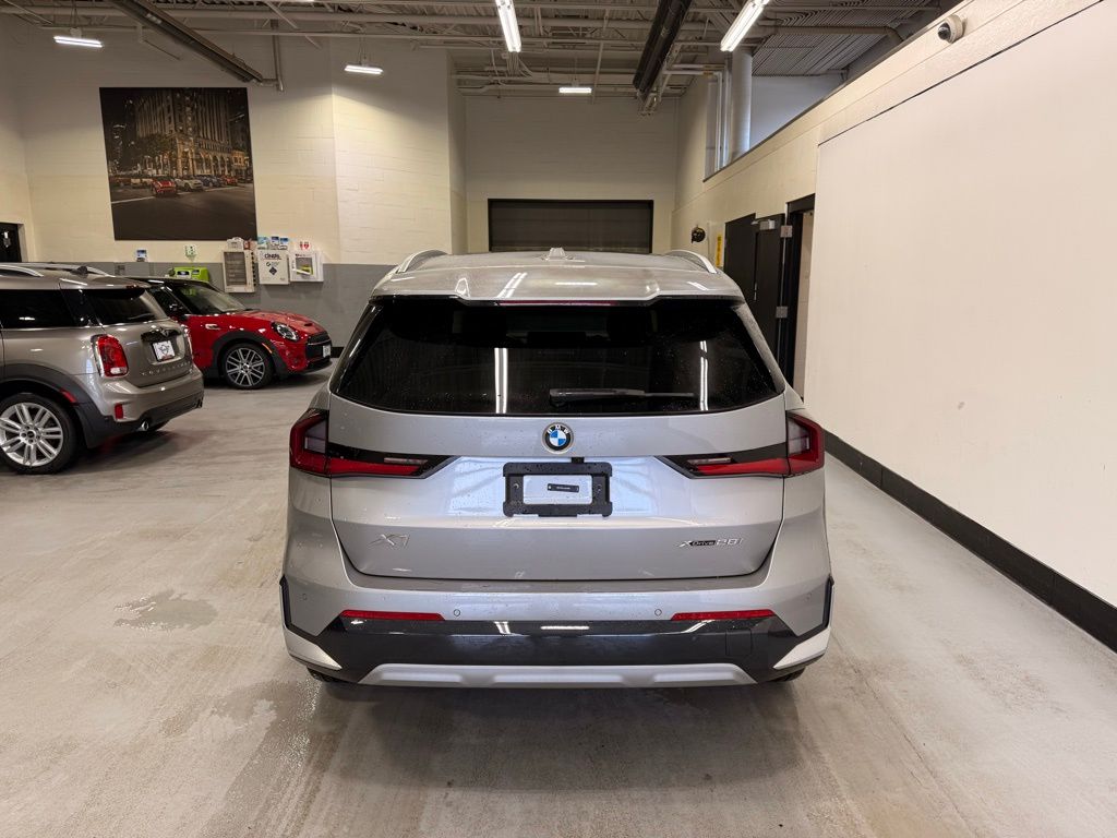 Thumbnail: 2025 BMW X1 - 4
