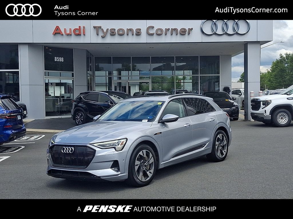 Florett Silver Metallic 2022 Audi e-tron SUV / Crossover All-Wheel Drive Automatic